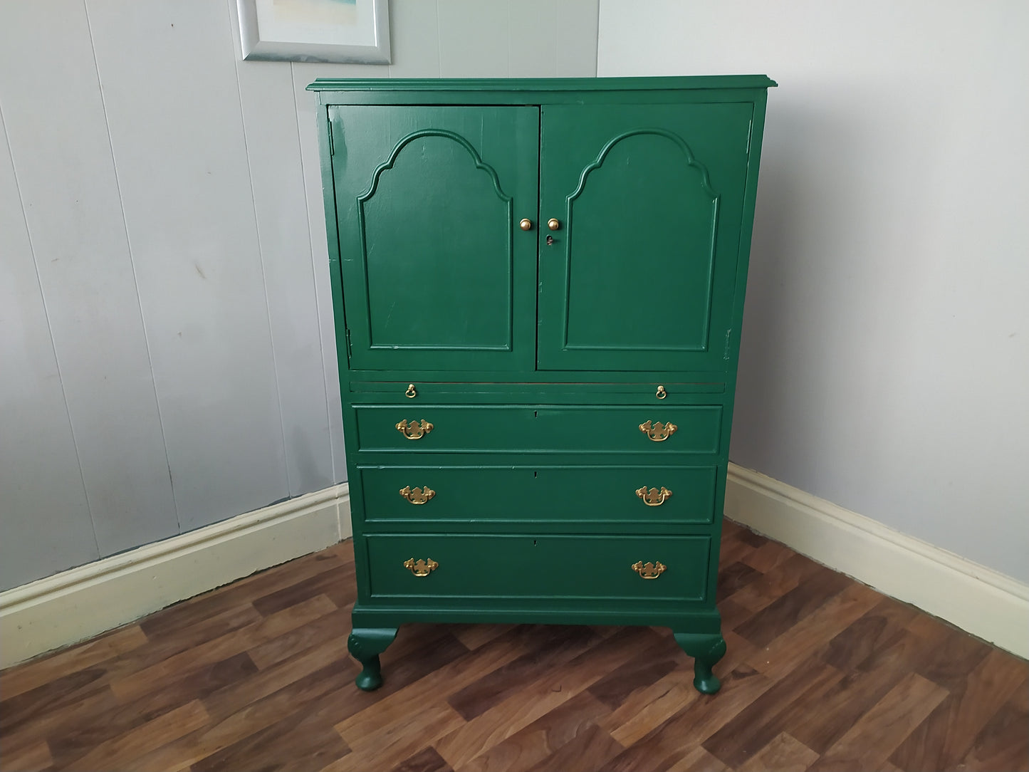 Linen press / cupboard, tallboy