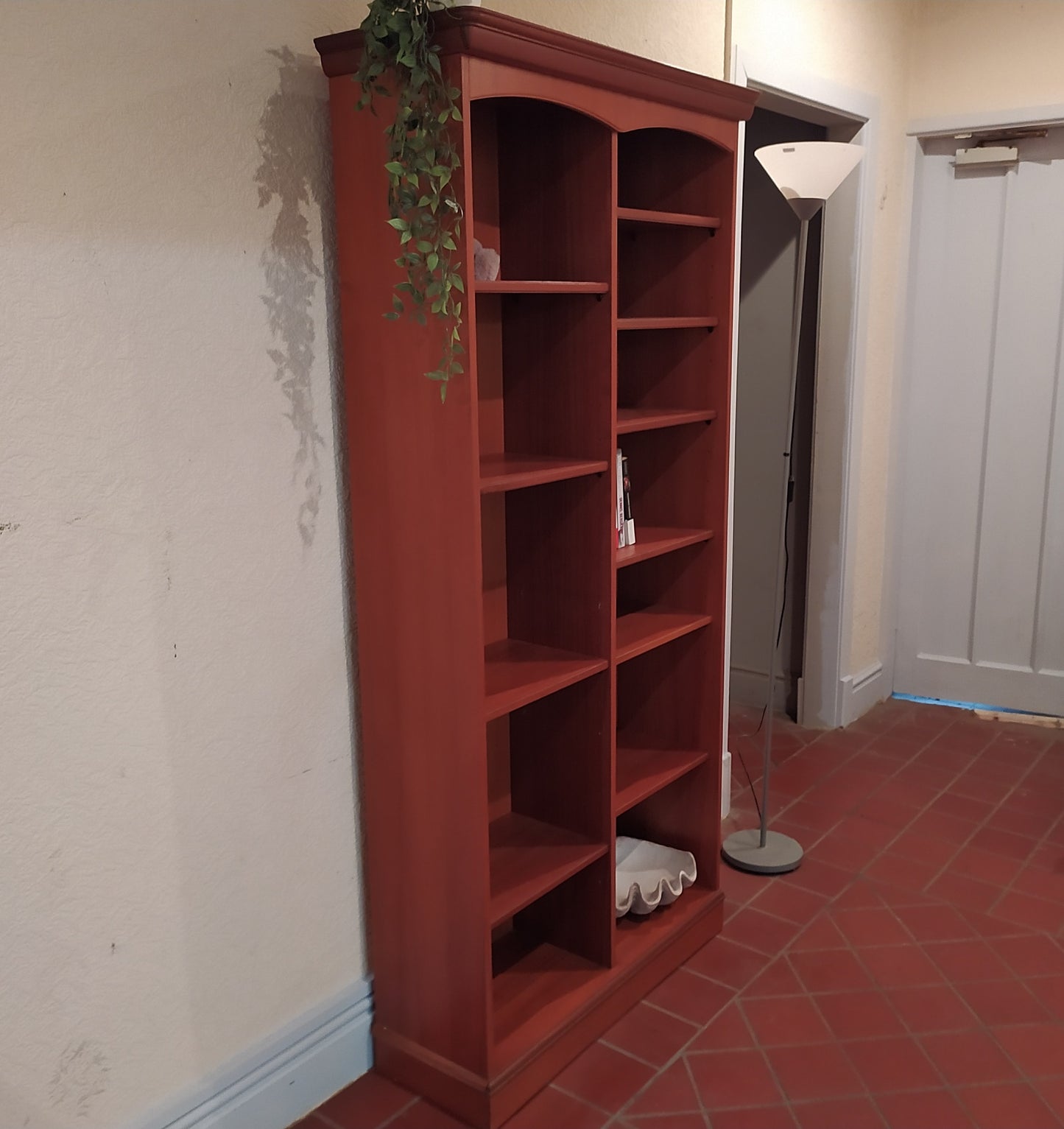 Rare vintage Stag teak bookcase display unit, adjustable shelves.