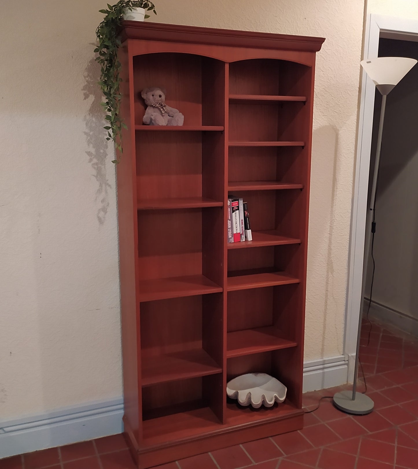 Rare vintage Stag teak bookcase display unit, adjustable shelves.