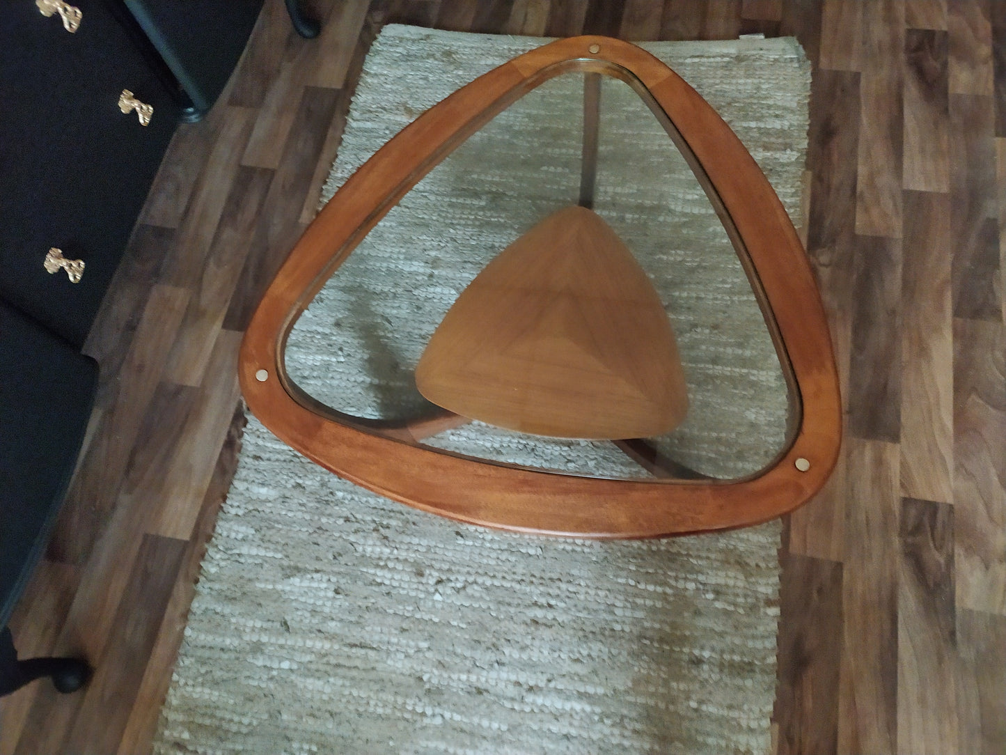 849 : Beithcraft mid century Glass and Teak coffee table designed by Val Rossi