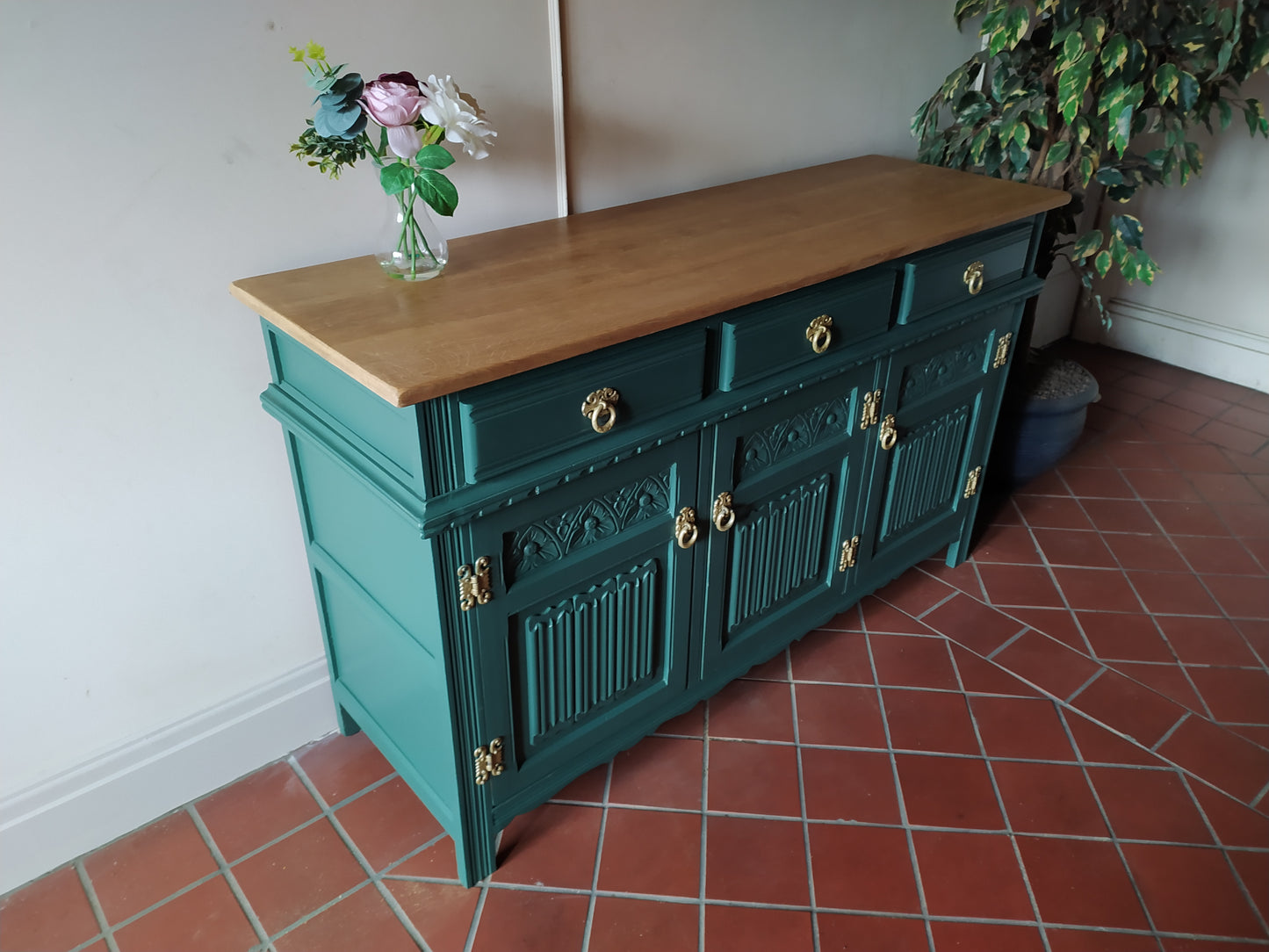 855 : Old Charm sideboard 3 door finished in Ottillie Green solid Oak