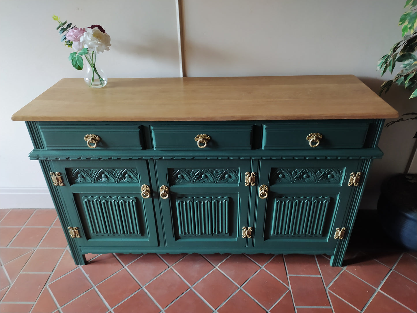 855 : Old Charm sideboard 3 door finished in Ottillie Green solid Oak