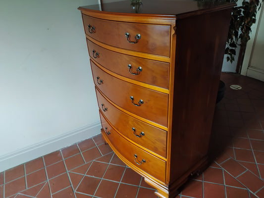856 : Vintage Bow front chest of drawers Yew veneer