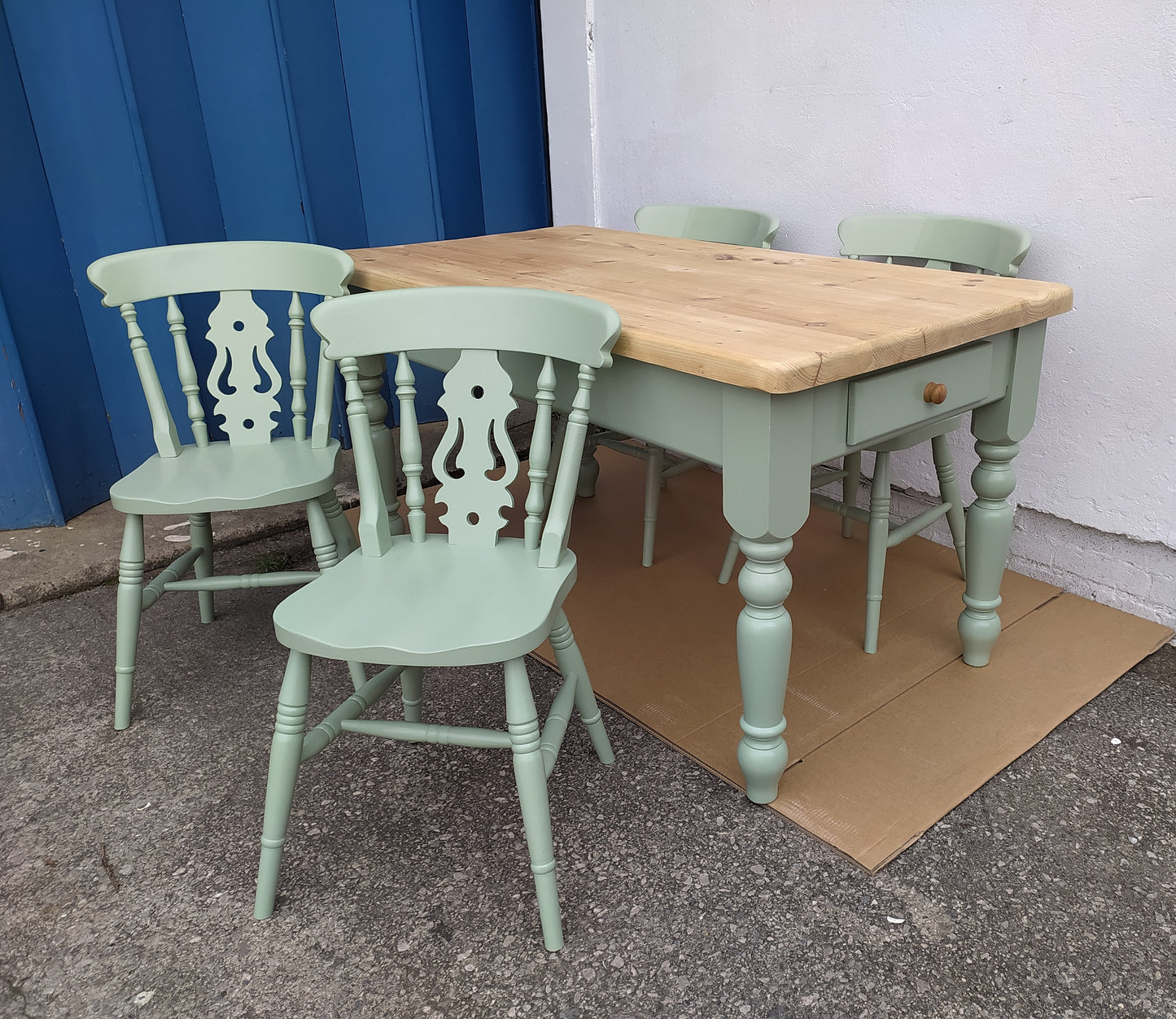 858 : Vintage chunky pine table and four chairs finished in a contemporary green