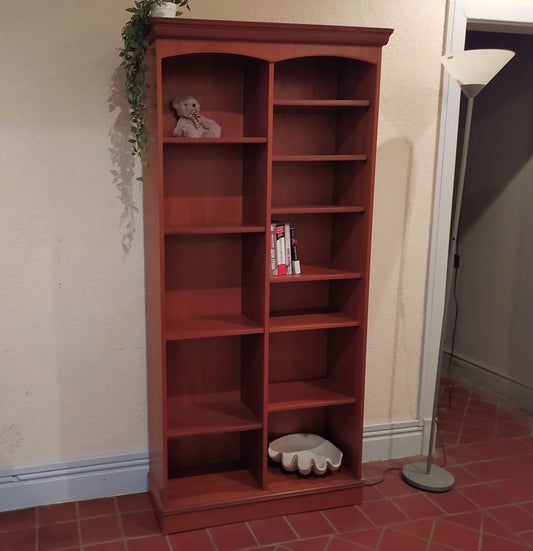 Rare vintage Stag teak bookcase display unit, adjustable shelves.